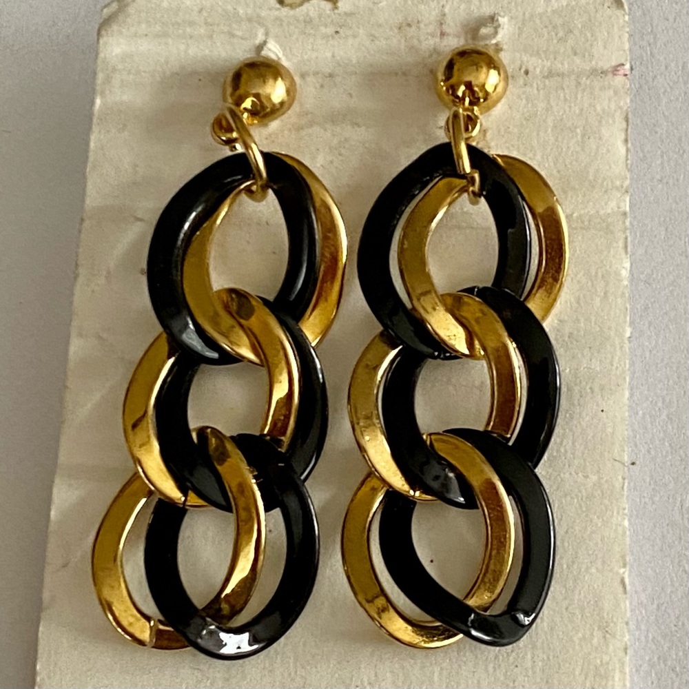 Vintage Black & Gold Interlocking Earrings